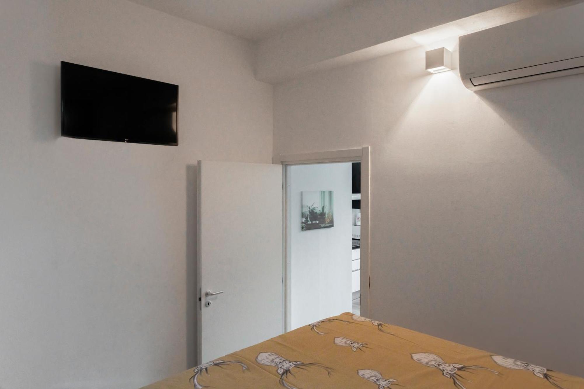 Elegant Sweet Home Suite - Milan, 15 Minute Duomo מראה חיצוני תמונה