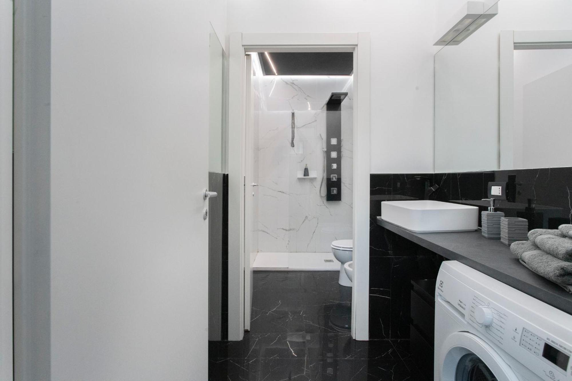 Elegant Sweet Home Suite - Milan, 15 Minute Duomo מראה חיצוני תמונה