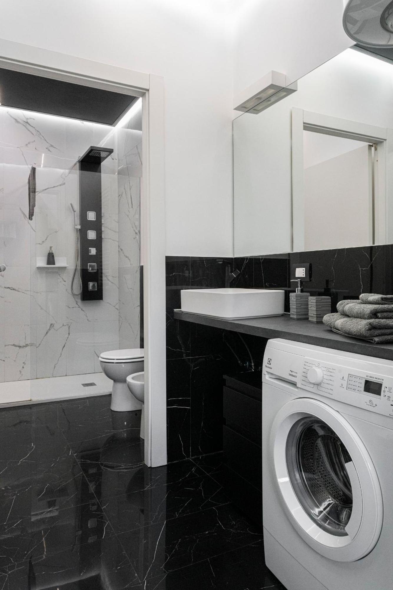 Elegant Sweet Home Suite - Milan, 15 Minute Duomo מראה חיצוני תמונה