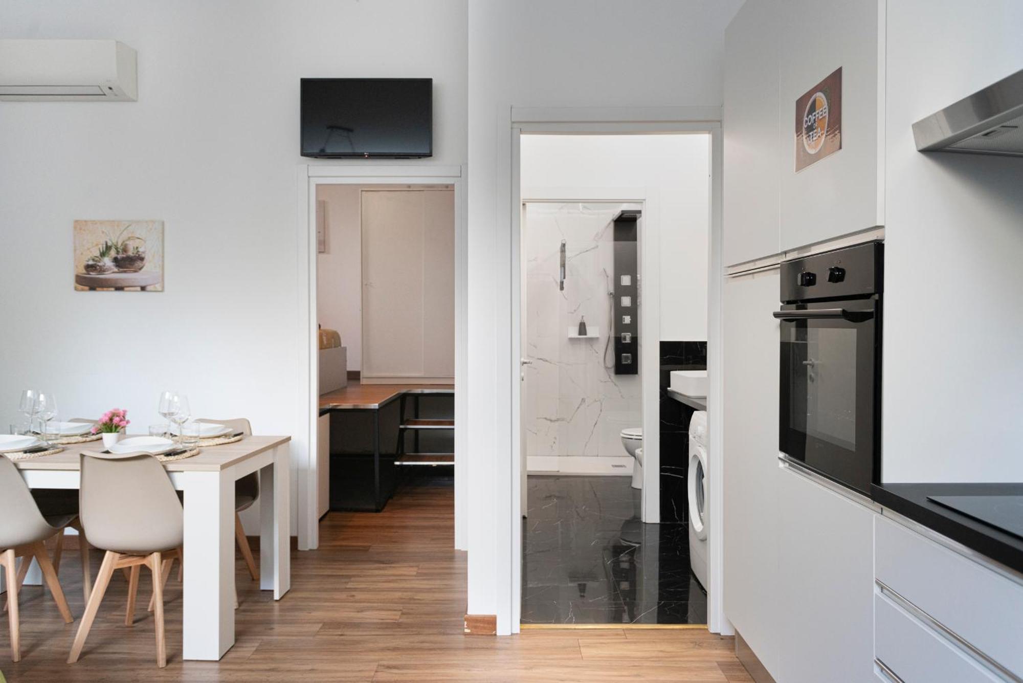 Elegant Sweet Home Suite - Milan, 15 Minute Duomo מראה חיצוני תמונה